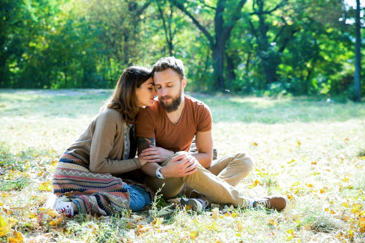 couple in turf